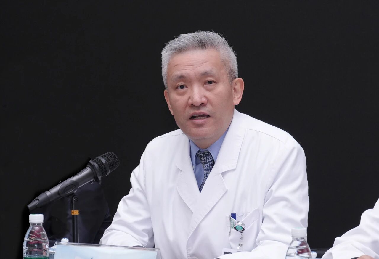 袁进教授履新首都医科大学附属北京同仁医院院长 袁进教授履新首都医科大学附属北京同仁医院院长